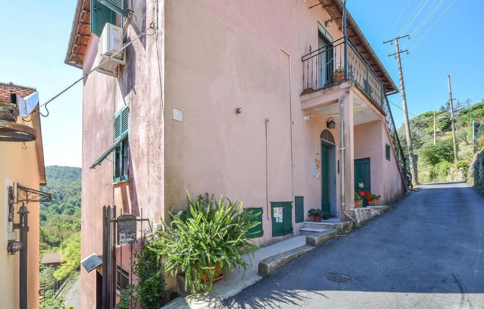 Beautiful Apartment in Camogli With Wifi and 3 Bedrooms
