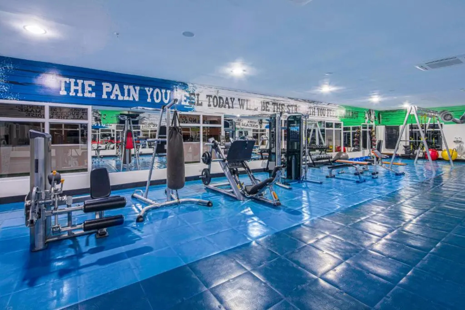 Dann Carlton Barranquilla