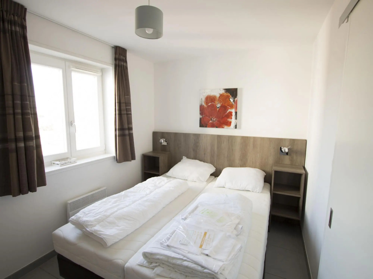 Modern apartment with dishwasher, beach at only 500 m.