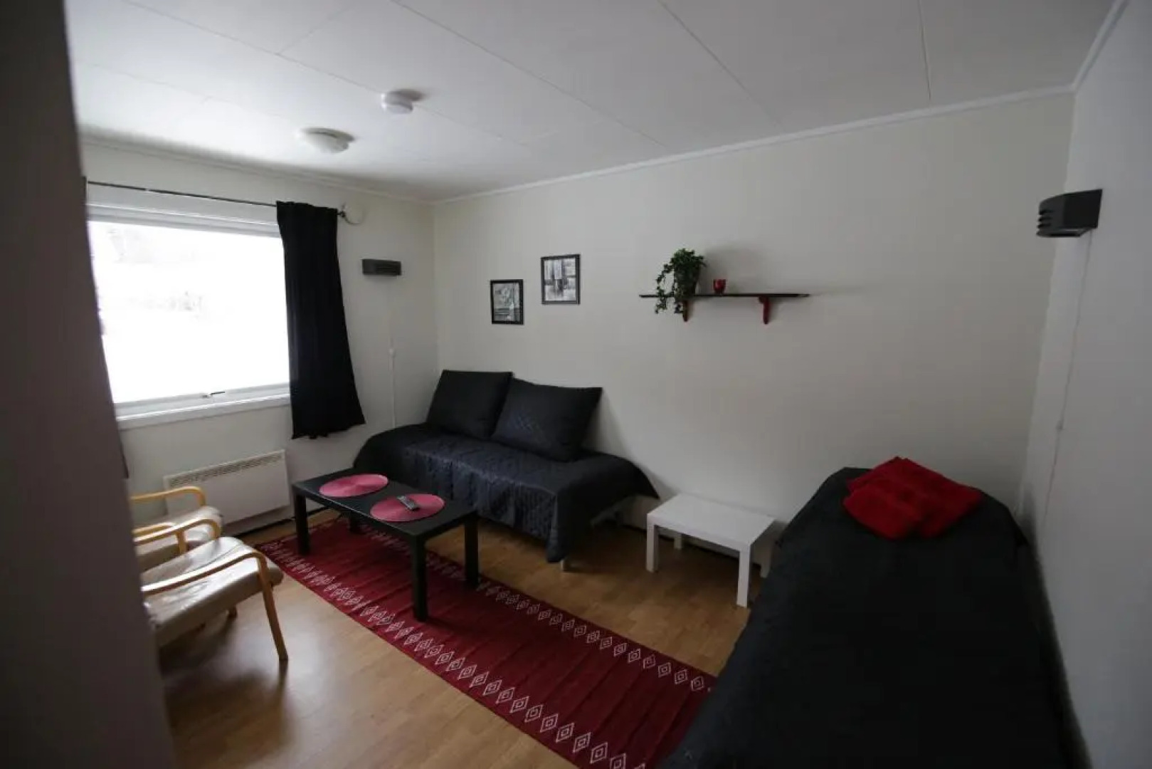 Lyngenfjord, Frøyas hus