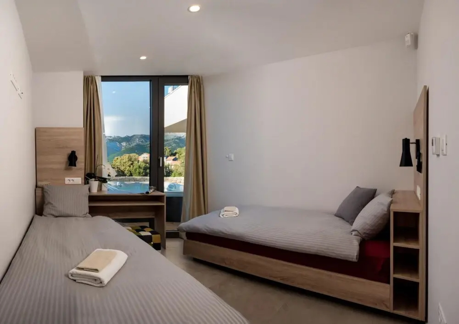 Villas Alter Ego I in Zrnovo