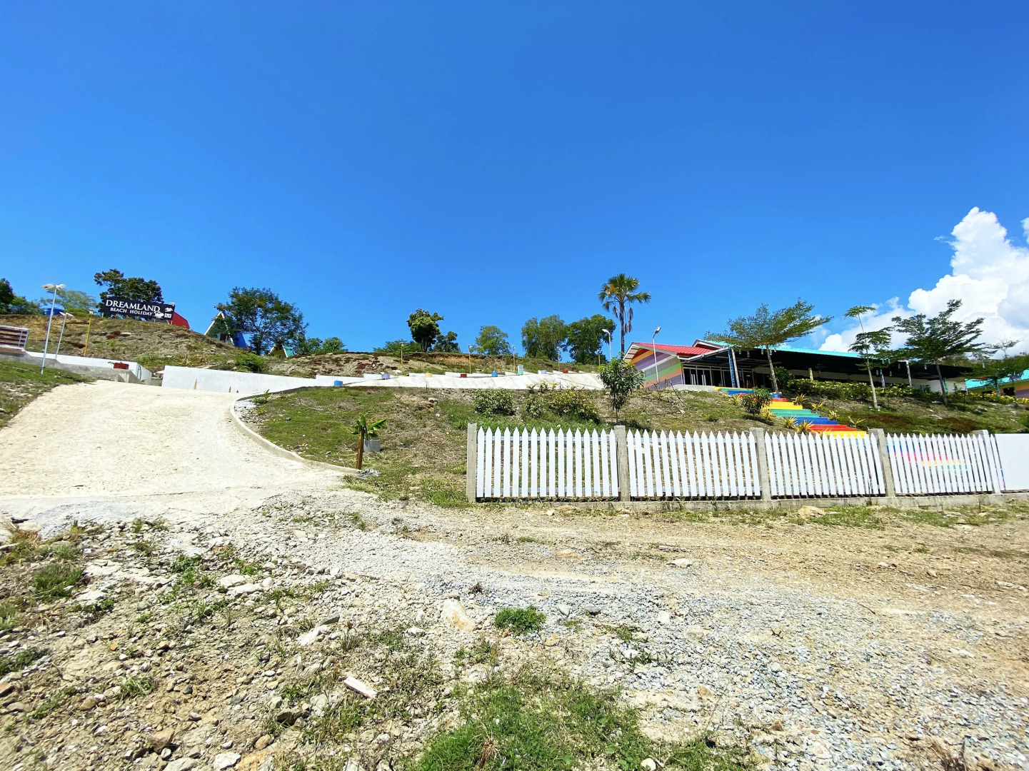 Dreamland Beach Holiday