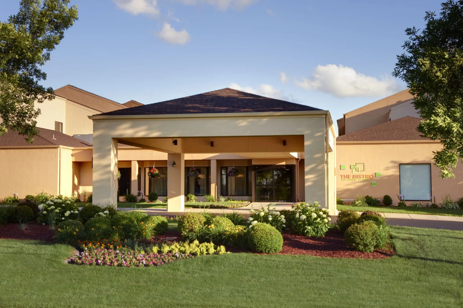 Courtyard by Marriott Minneapolis-St. Paul Airport