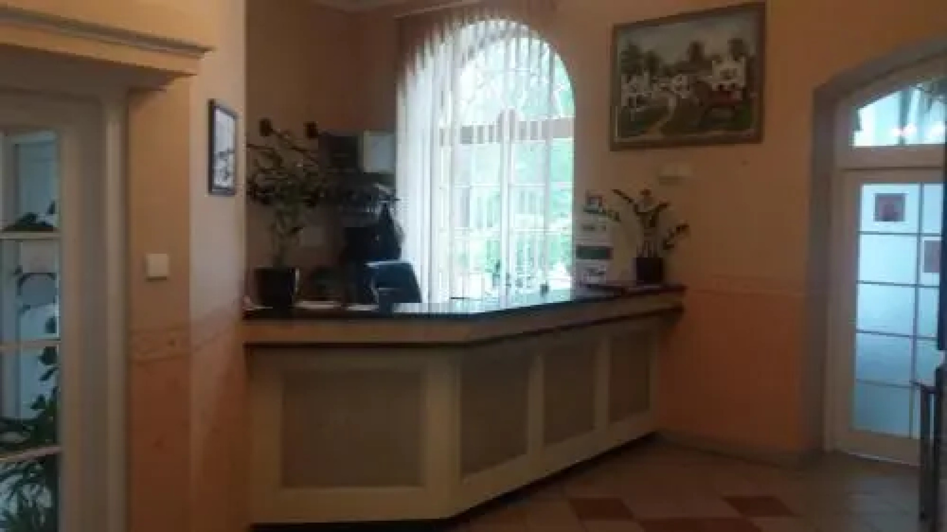 Roskosz Zespół Dworsko Parkowy