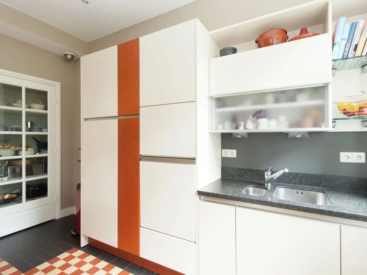 Comfortable Holiday Home in Overveen With a Terrace