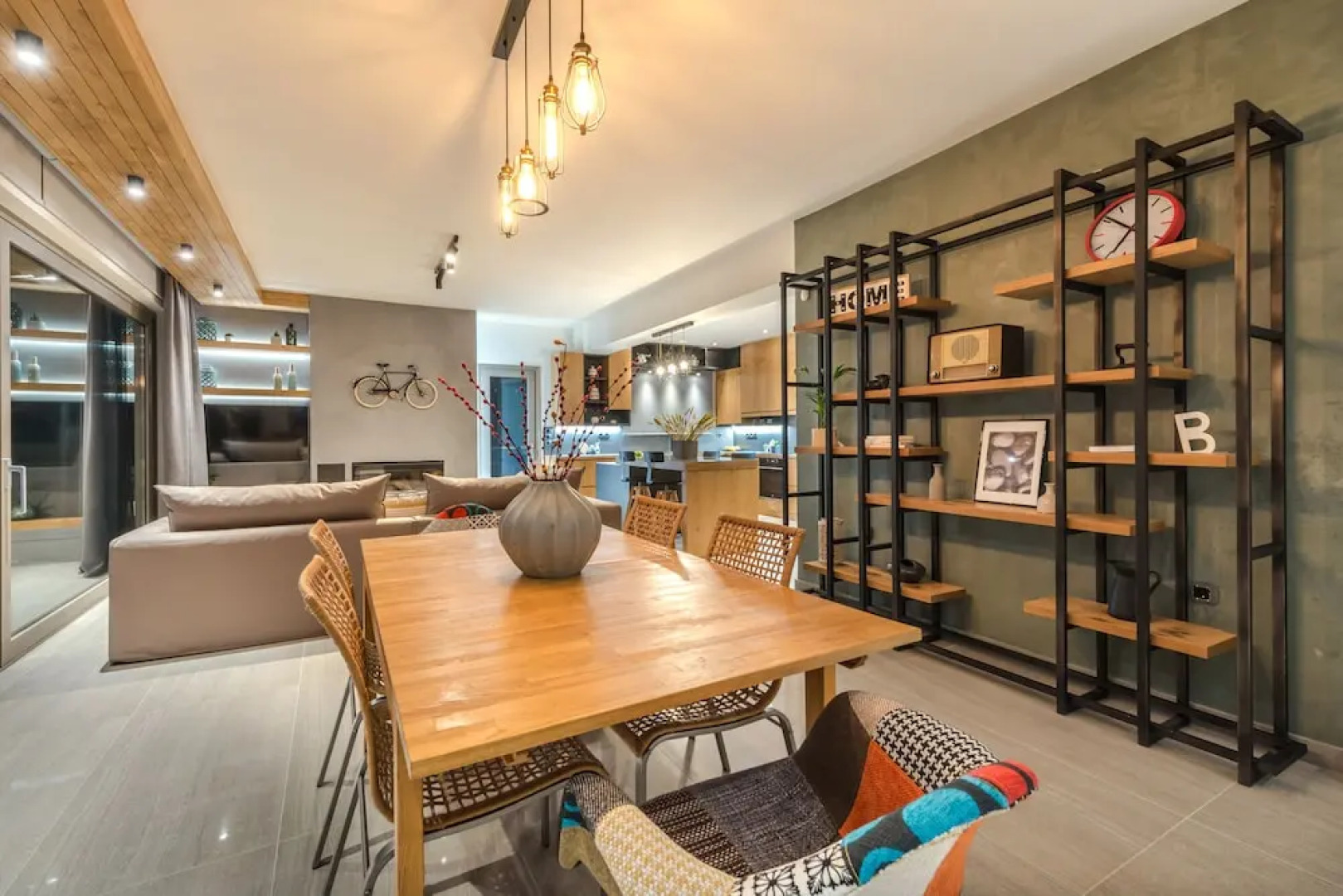 Pasithea Elegant Villa