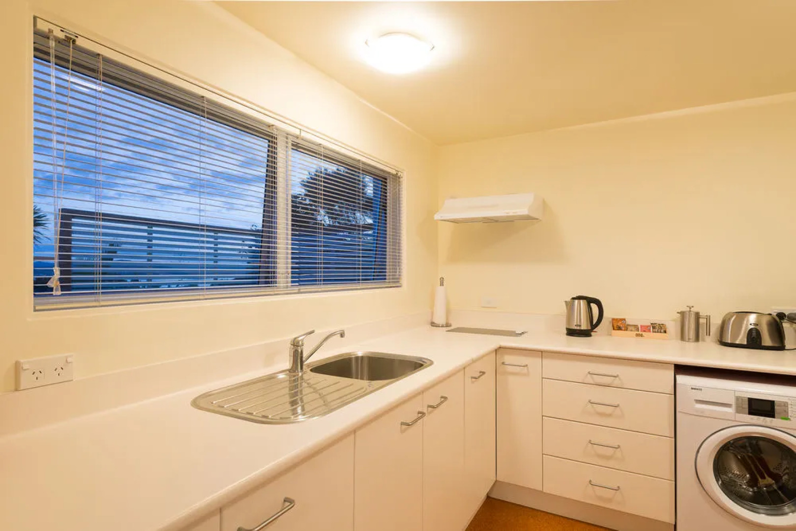 Russell View Apartments