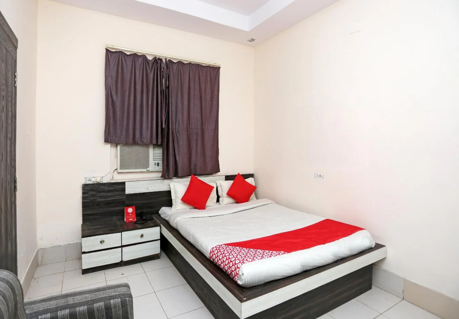 Hotel Saikrupa by OYO Rooms