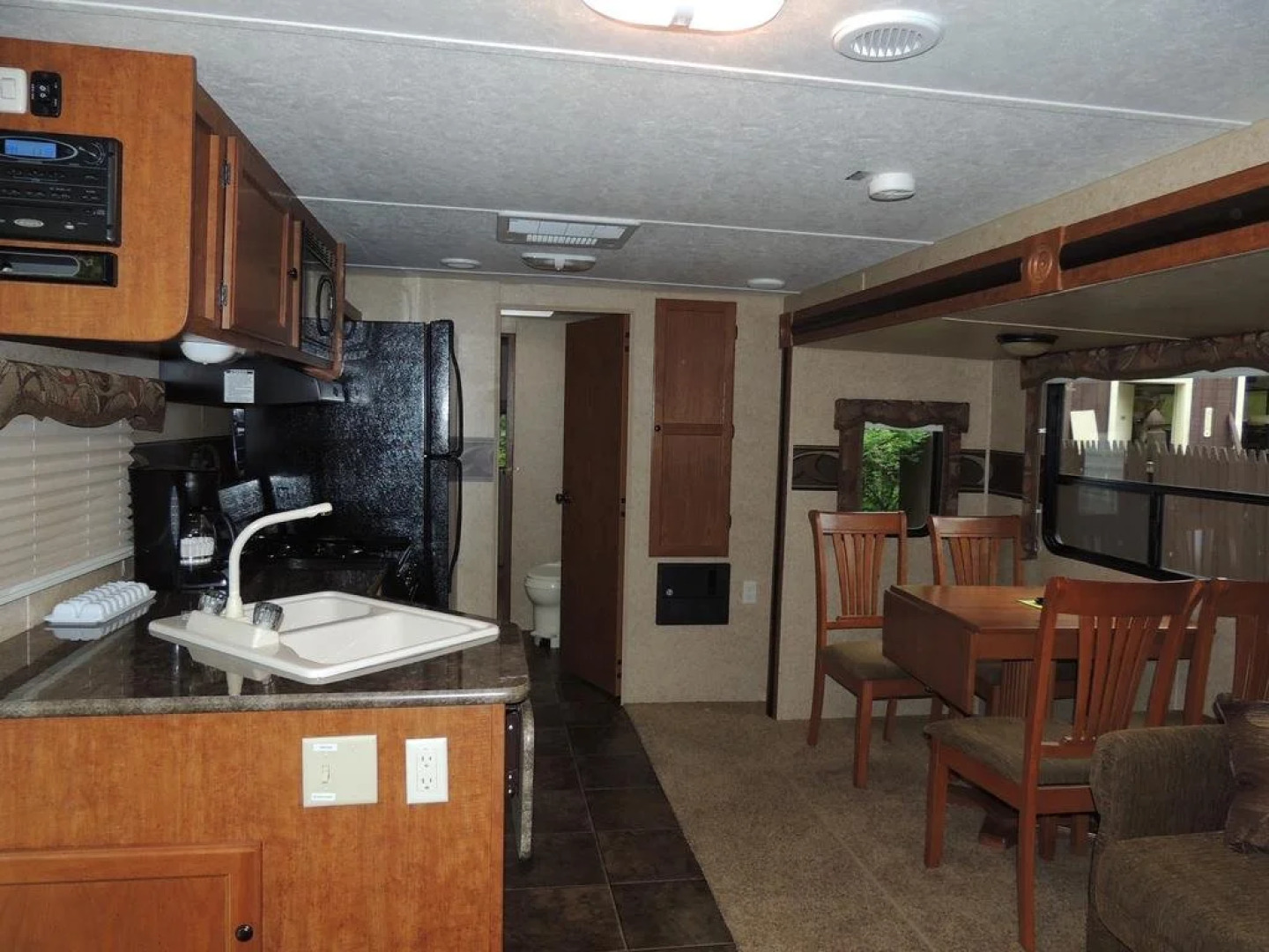 Lake George Escape - Campground