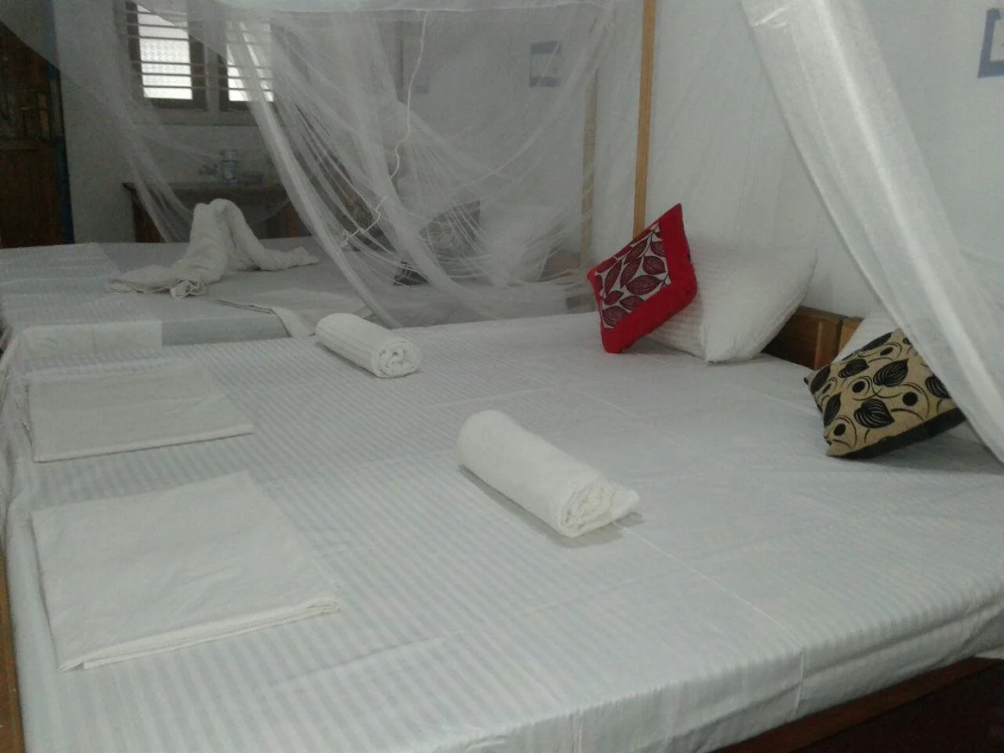 Star Rest Beach Hotel Arugambay