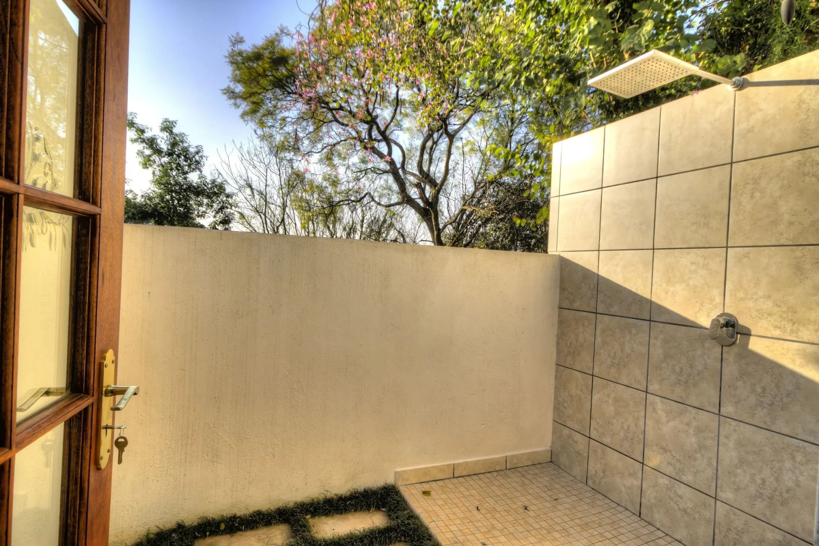 Nut Grove Boutique Hotel