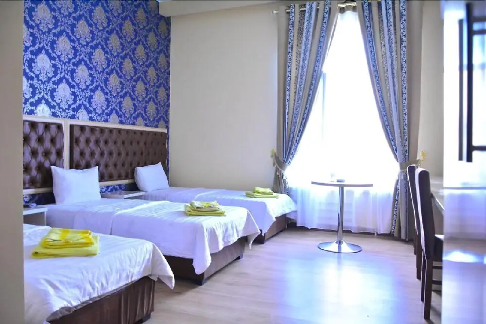 Узбегим Плаза