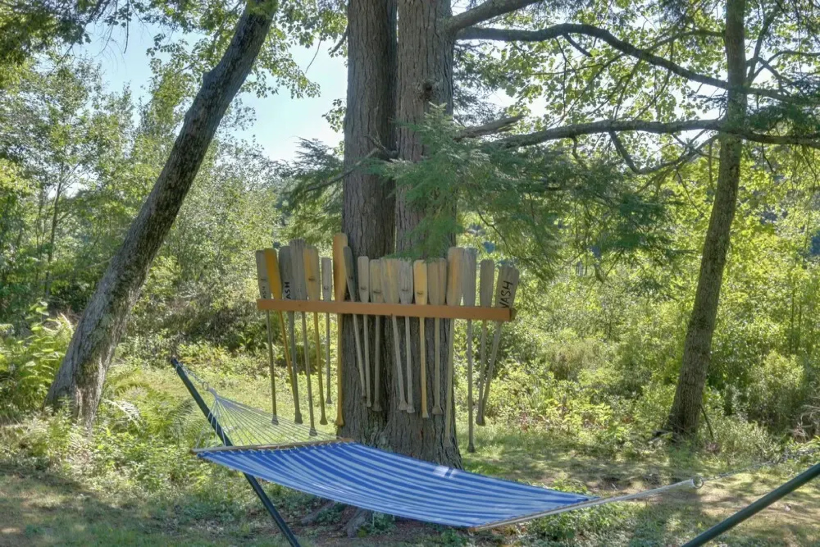 'the Birches' Raymond Getaway w/ Beach & Boat Dock