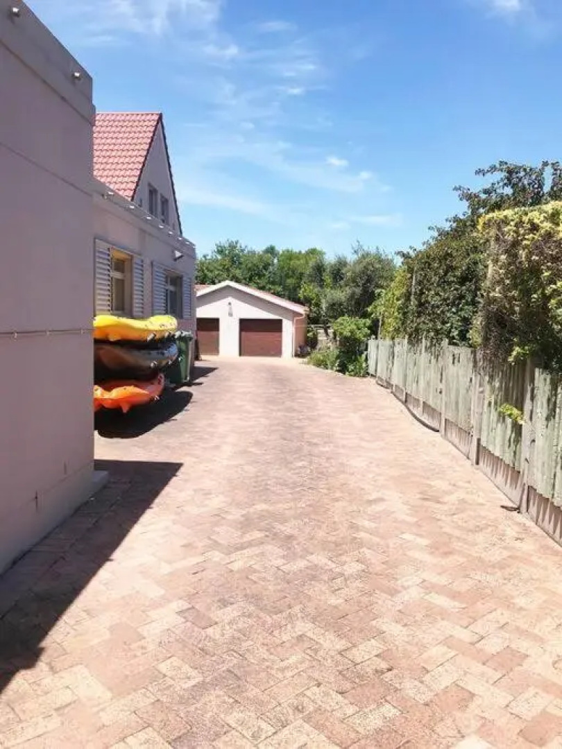 Sedgefield Lagoon Hideout - Kingfisher Drive