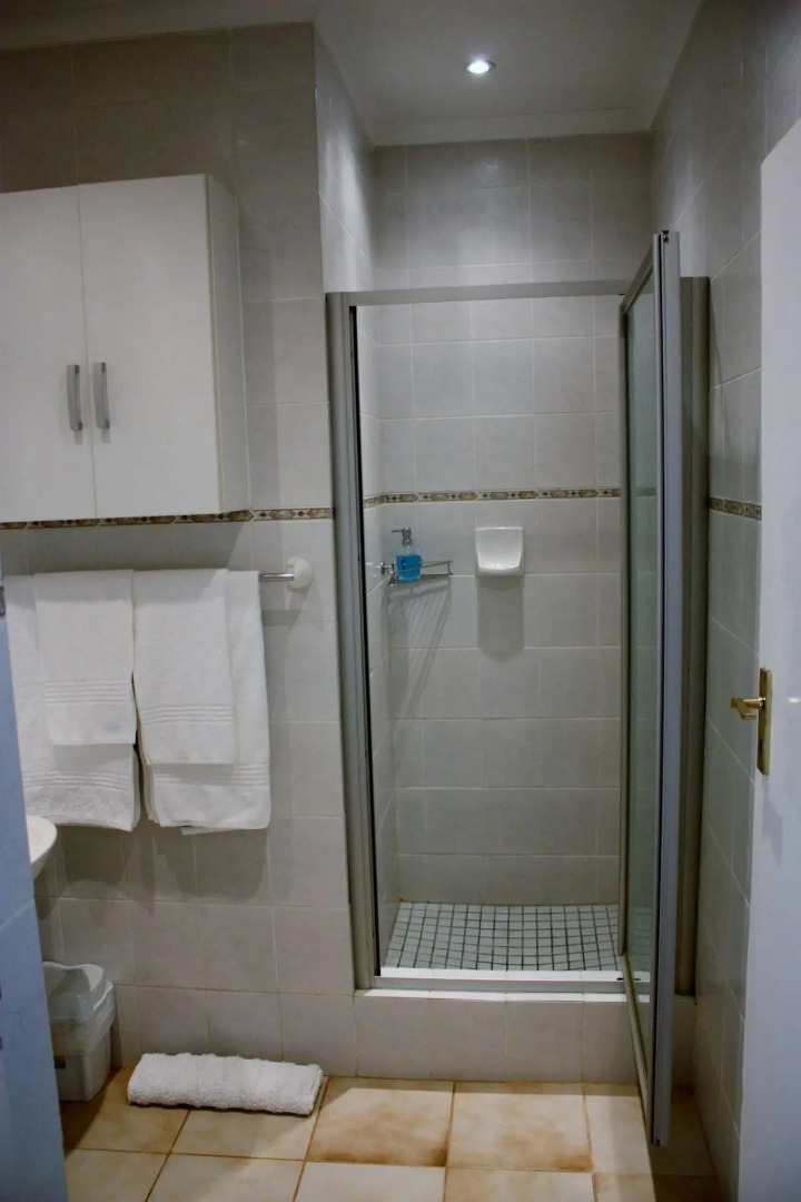 Somerset Lodge Montagau