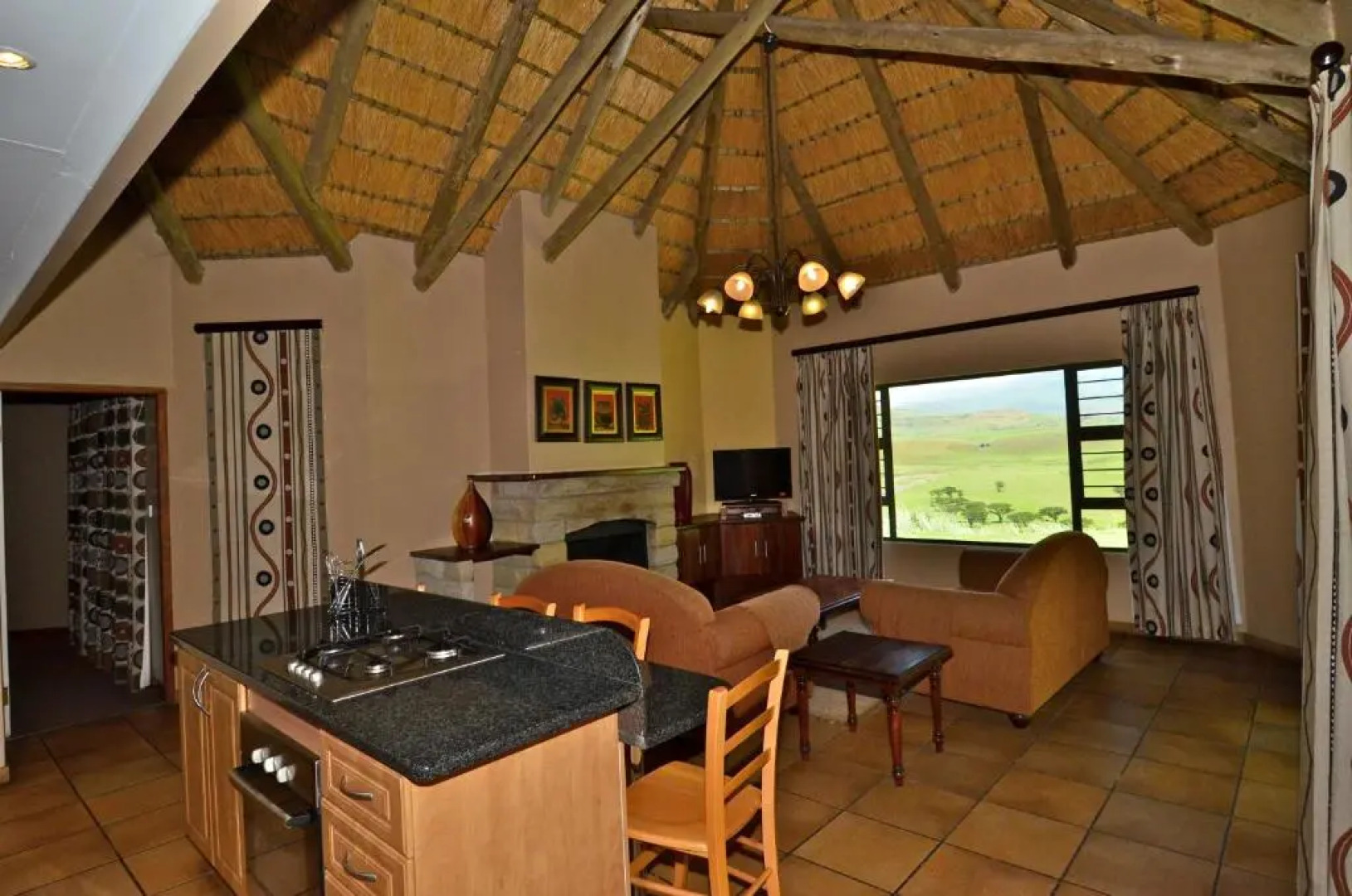 Hlalanathi Drakensberg Resort