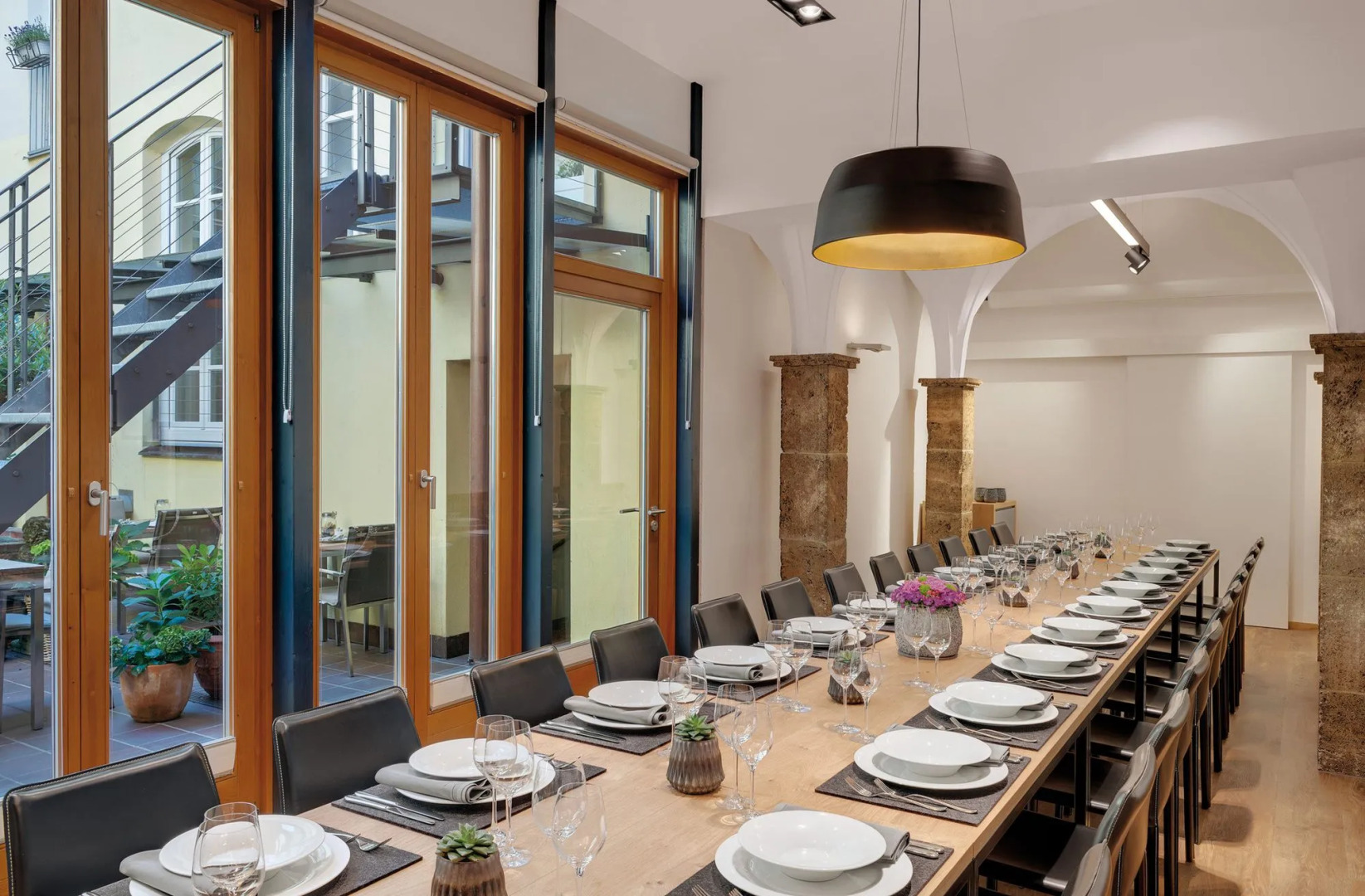 Alpen Hotel München