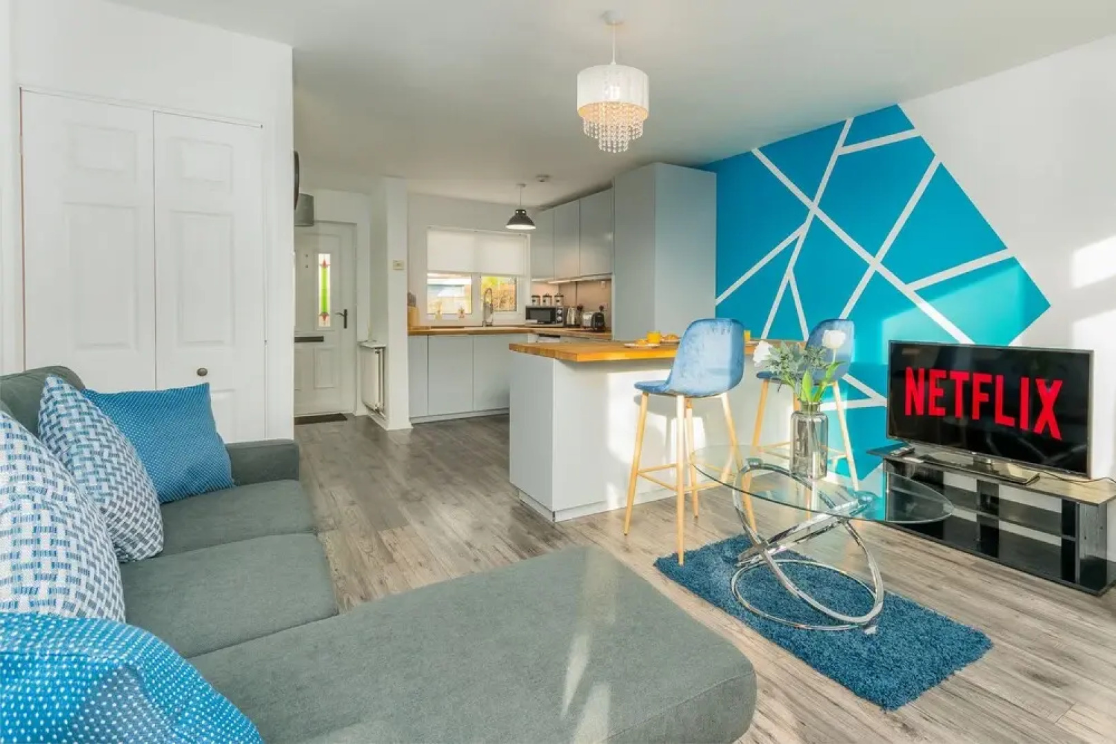 Elite Properties - Sleeps Up to 4 - Leamington Spa