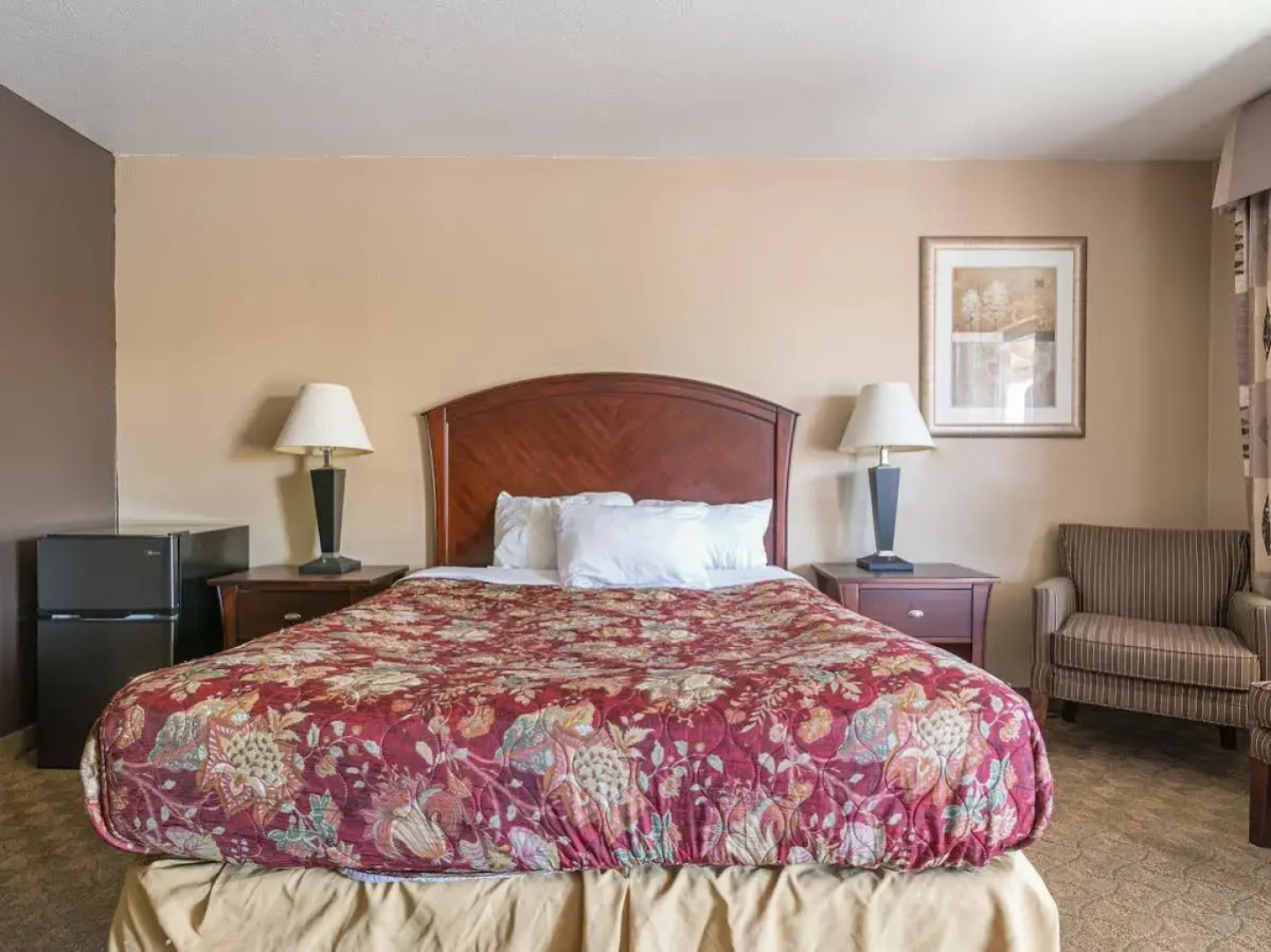 OYO Hotel Medford North OR