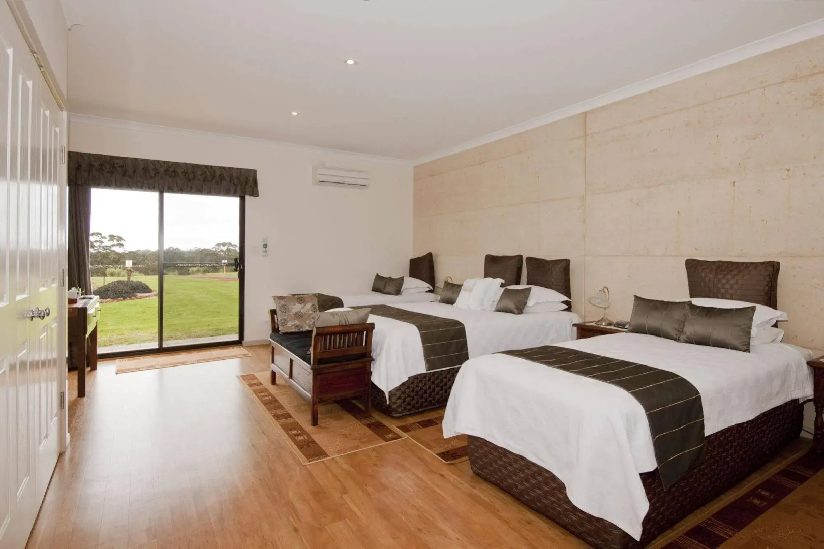 Sensational Heights Bed & Breakfast