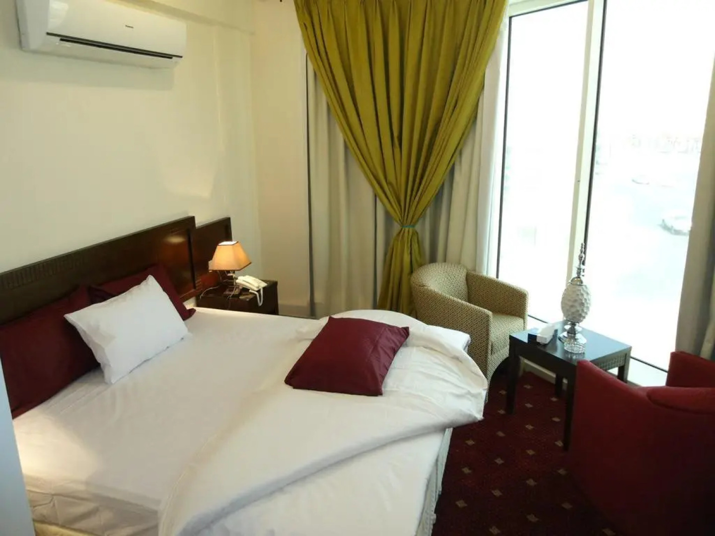 Al Raha Hotel Suites