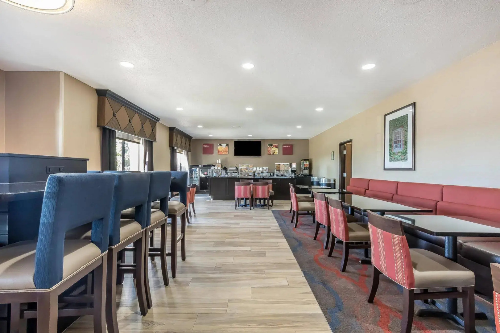 Comfort Suites St Charles - St Louis