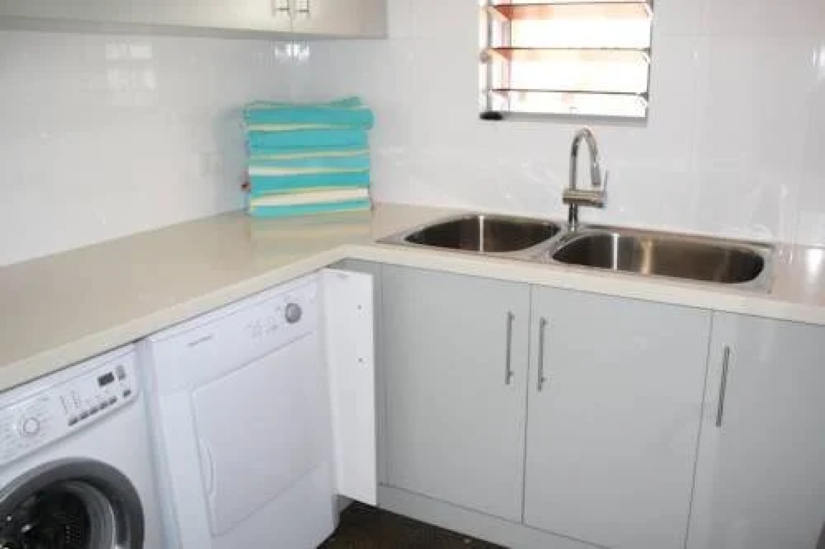 Absolute on Newell Luxury Beach House