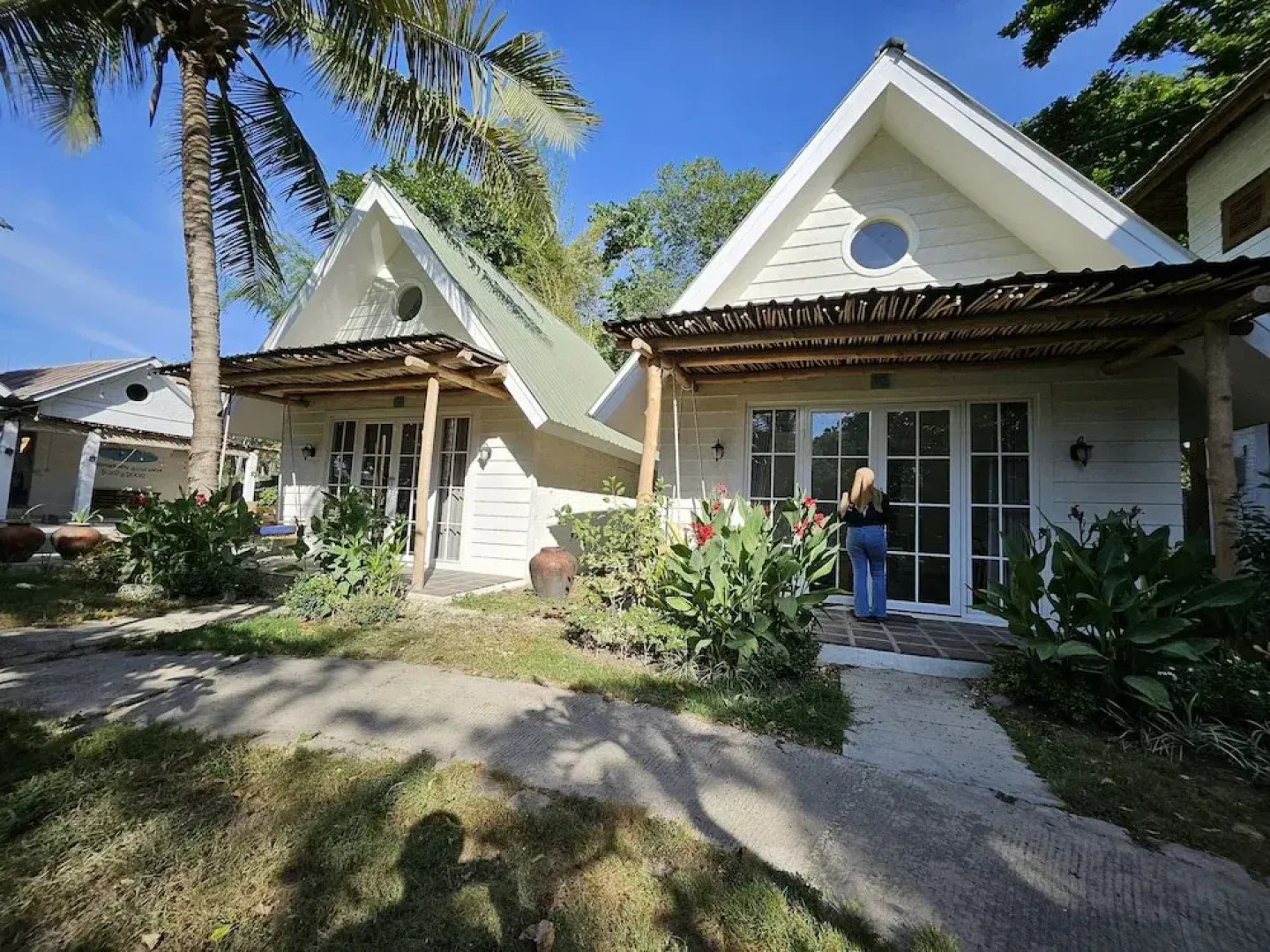 Elhoppo Pasir putih resort & resto