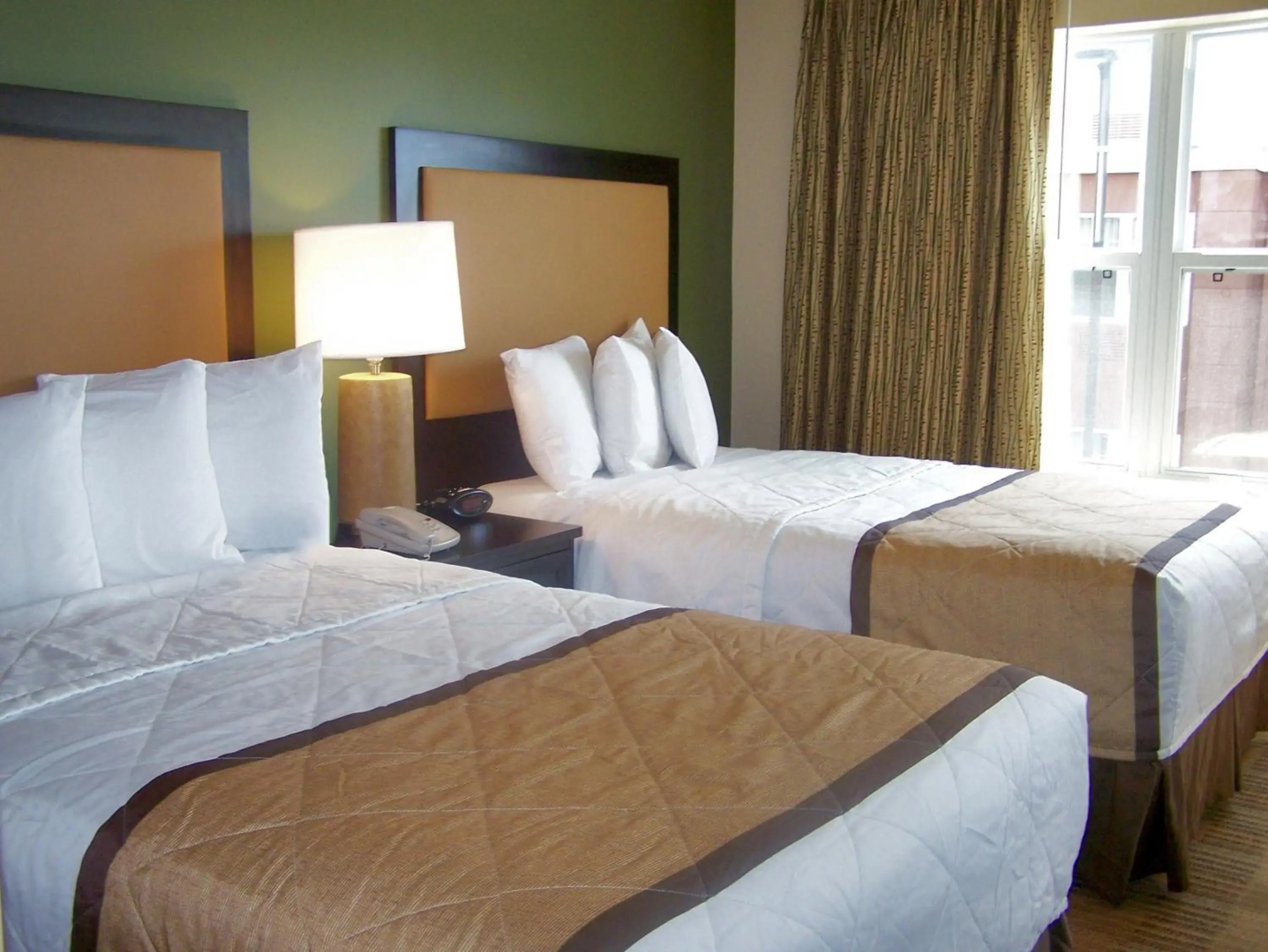 Sonesta Simply Suites Stafford