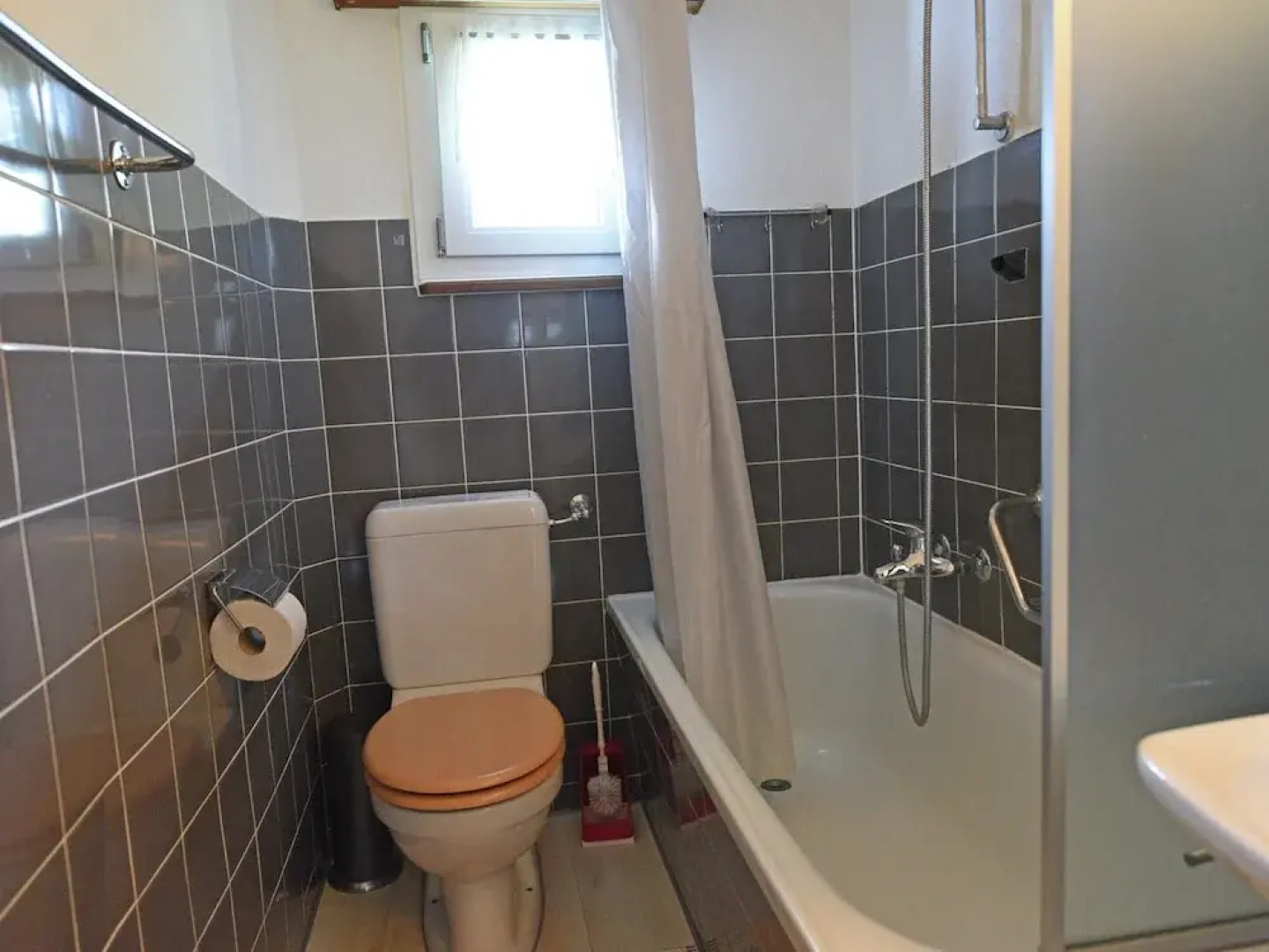 Apartment in Trans Village