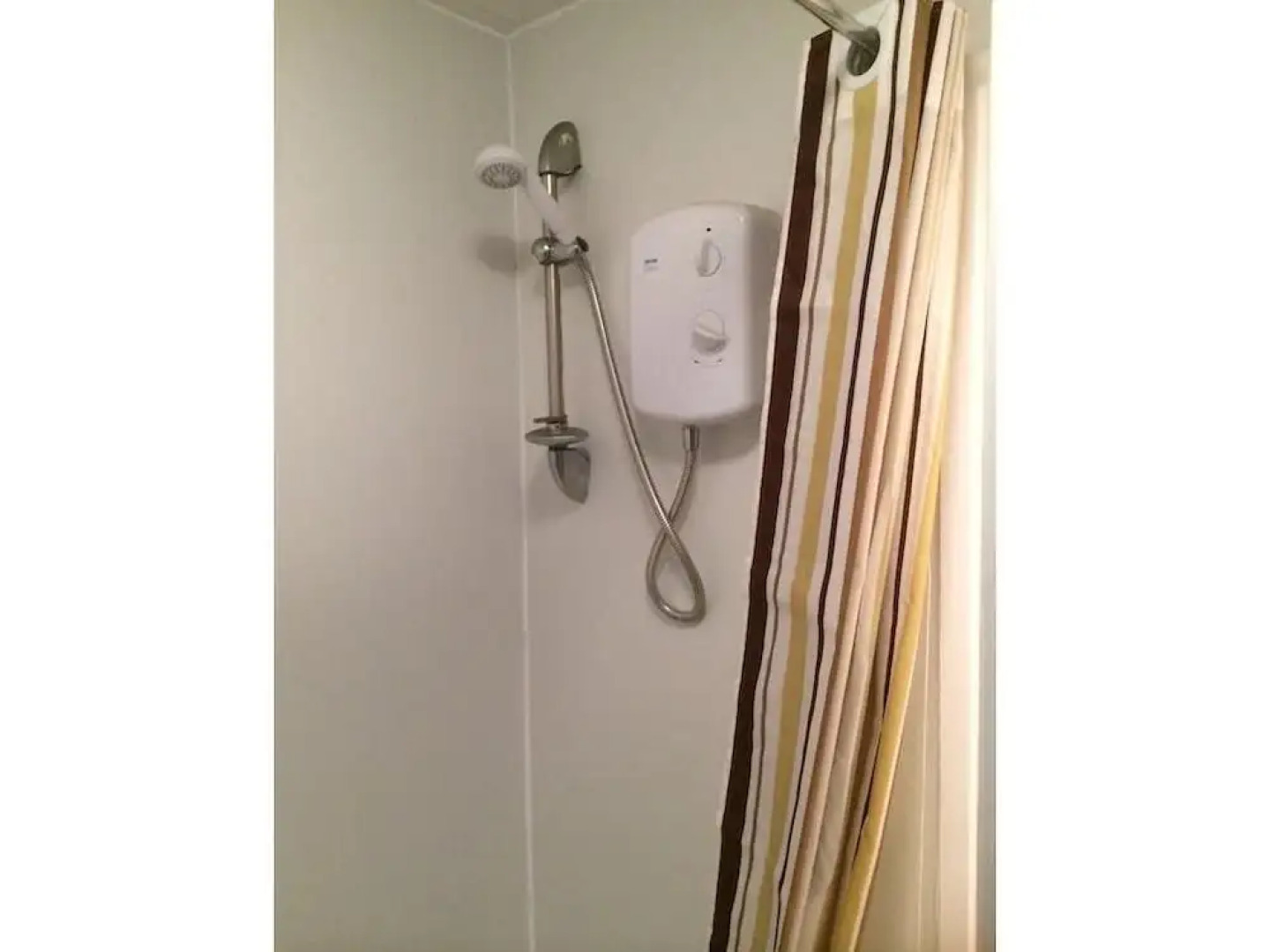 Yarm Road Serviced House