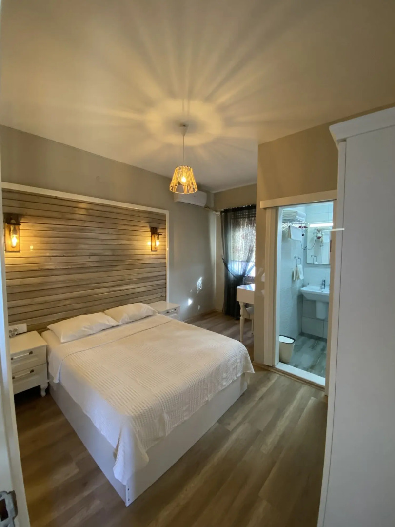 Karina Vineyard House