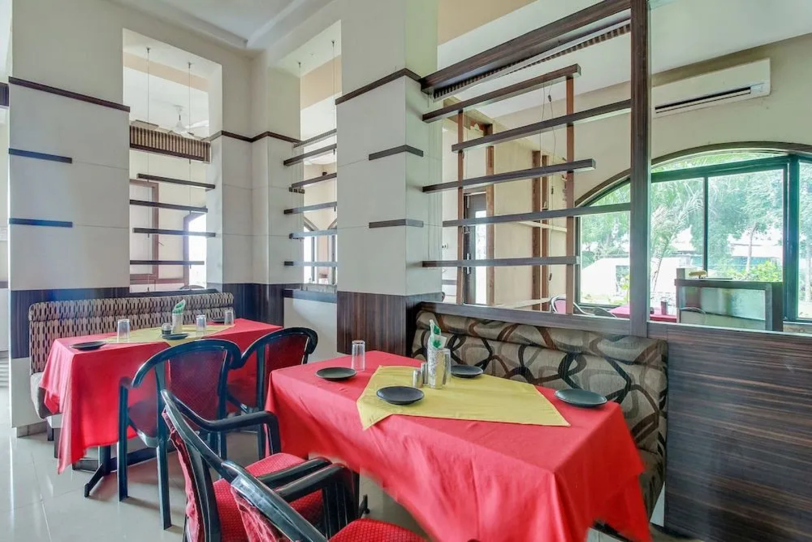 Oyo 60852 Hotel Residency Park