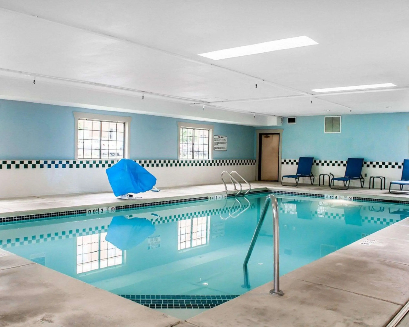 Comfort Inn & Suites Hamburg - Buffalo South