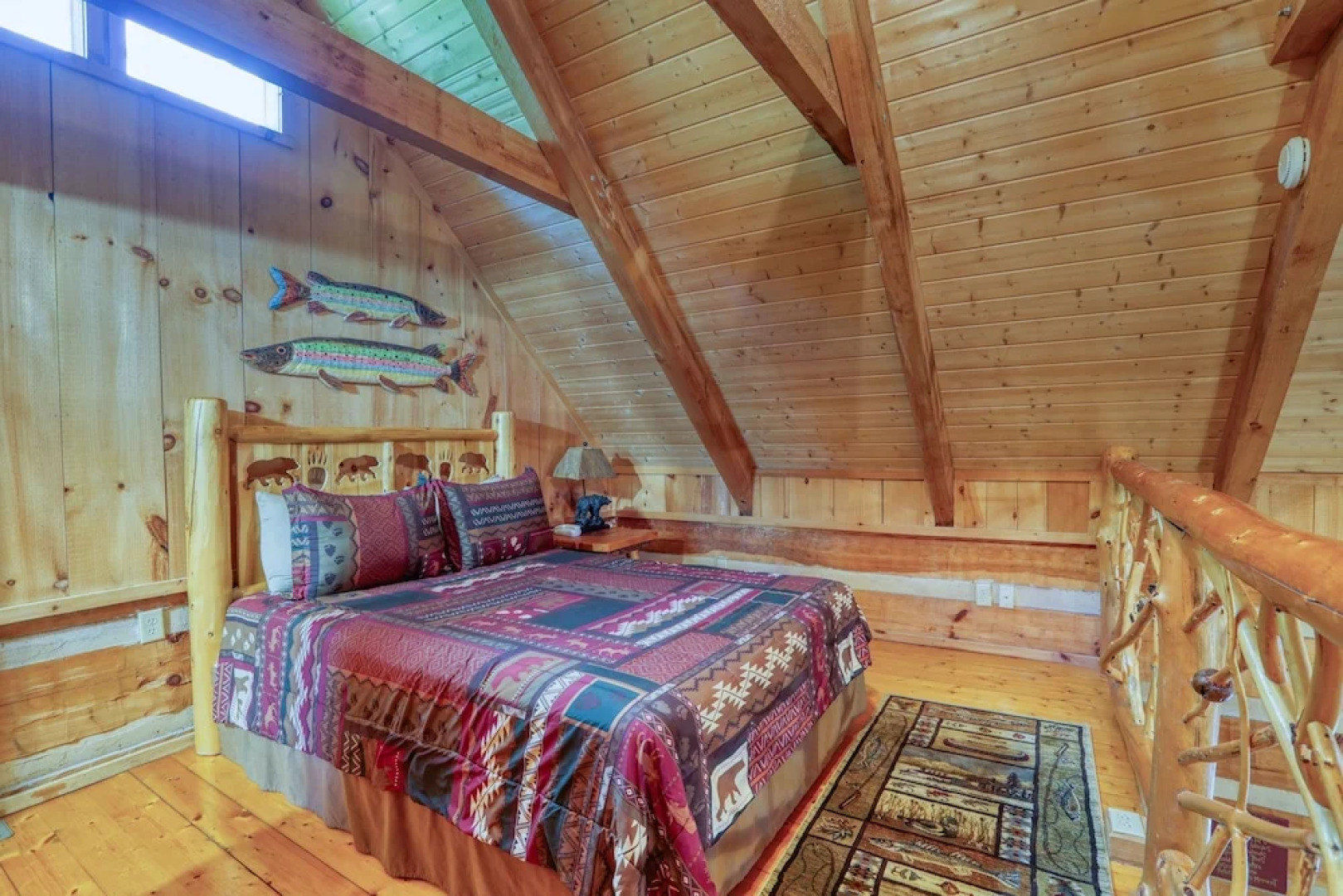 Bear Pause - 2 Bedrooms, 2 Baths, Sleeps 6 Cabin by RedAwning