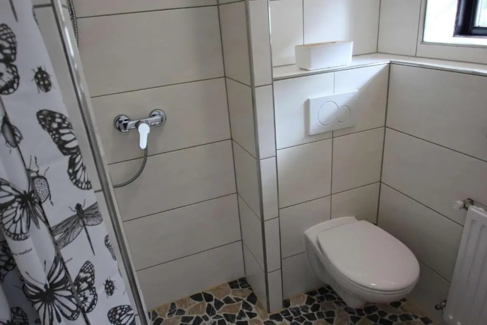 Ferienhaus Büdnerstube FeWo 2 Gartennutzung, ruhige Lage, Sauna und Schwimmbadnutzung im Nachbarort Sellin