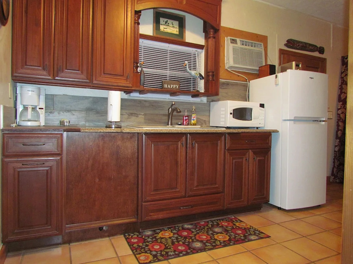 Yearling Restaurant and Cabins