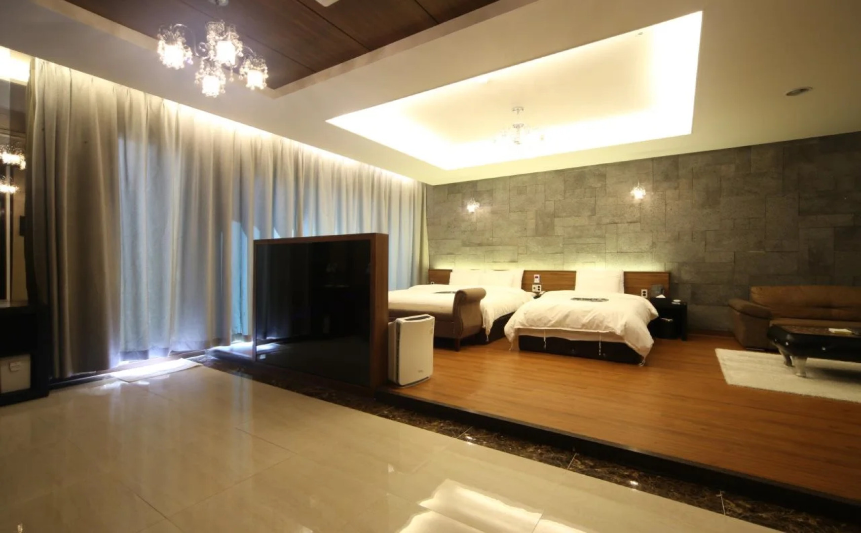 Nouage Cullinan Hotel