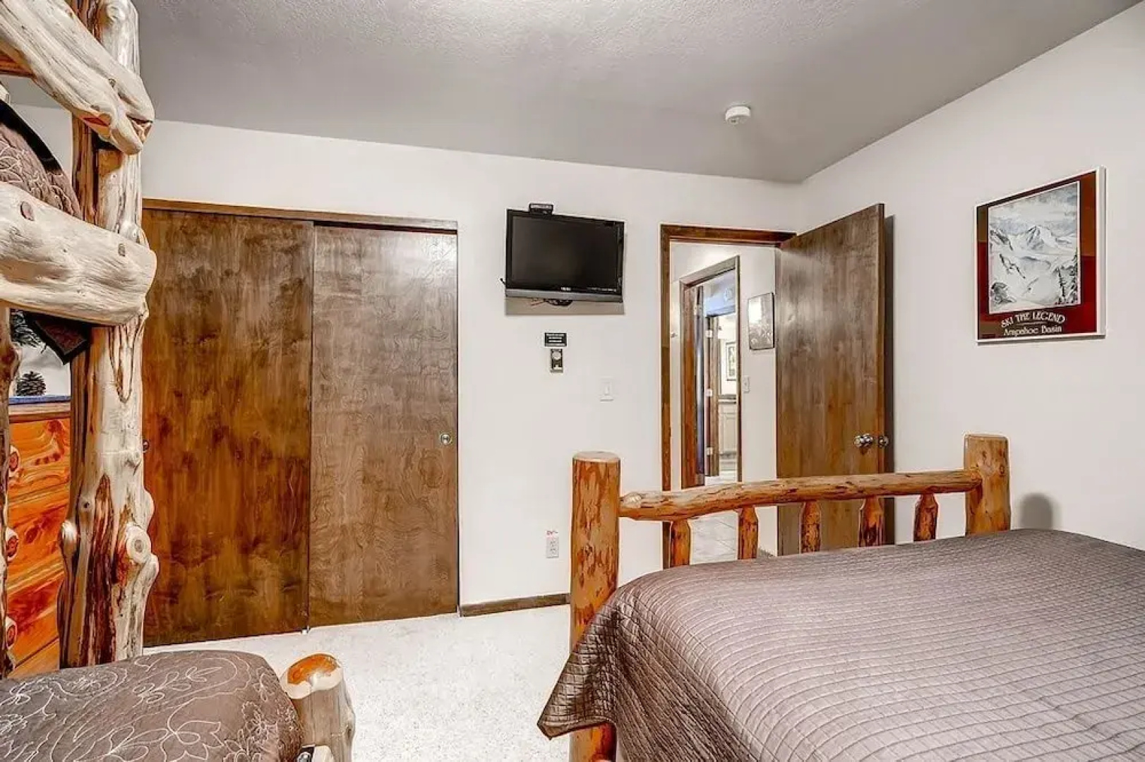 Park Place 101c 2 Bedroom Condo by RedAwning