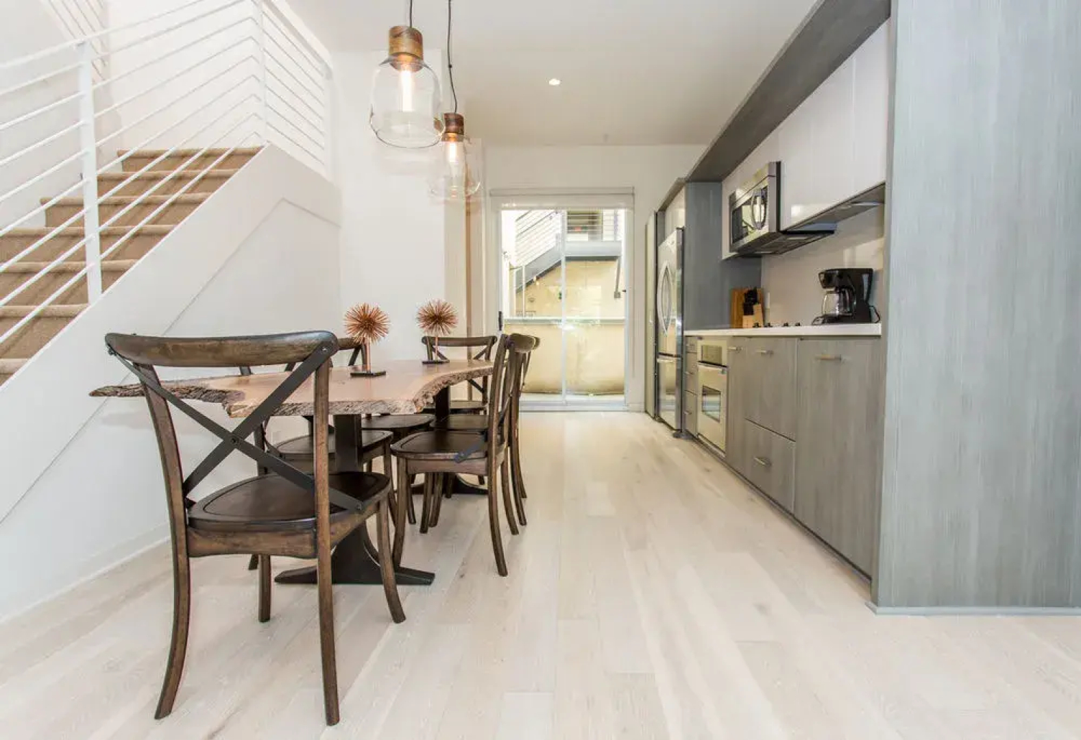 Vibrant 2Br in Downtown SD by Sonder
