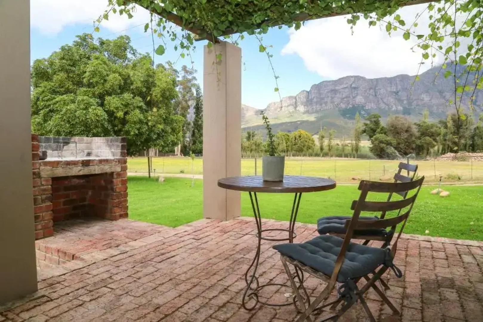 Saronsberg Vineyard Cottages