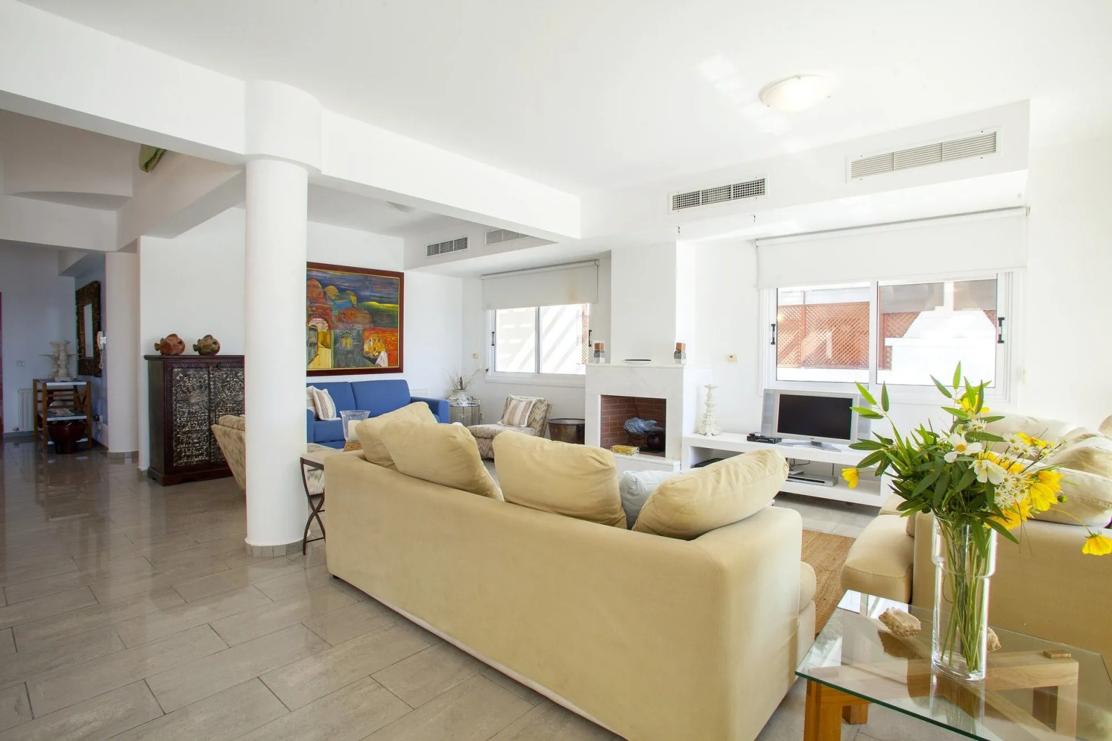 Sunset Beachfront Villa Meneou