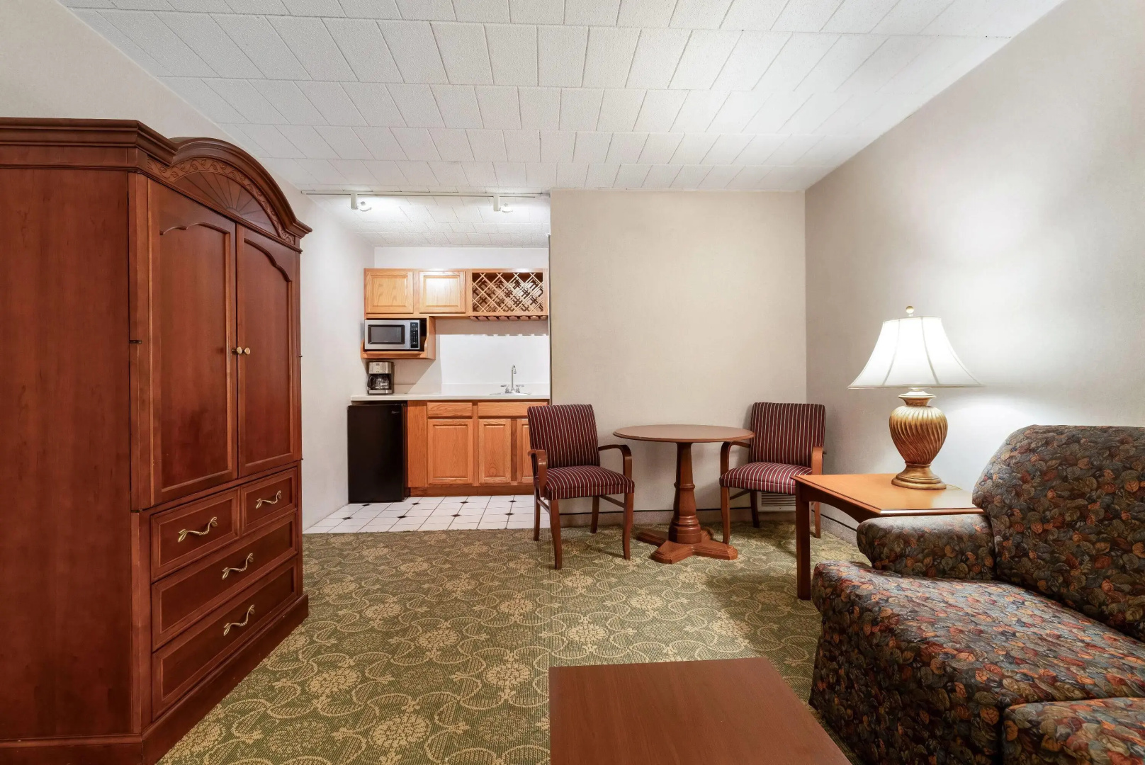 Ramada by Wyndham State College Hotel & Conference Center