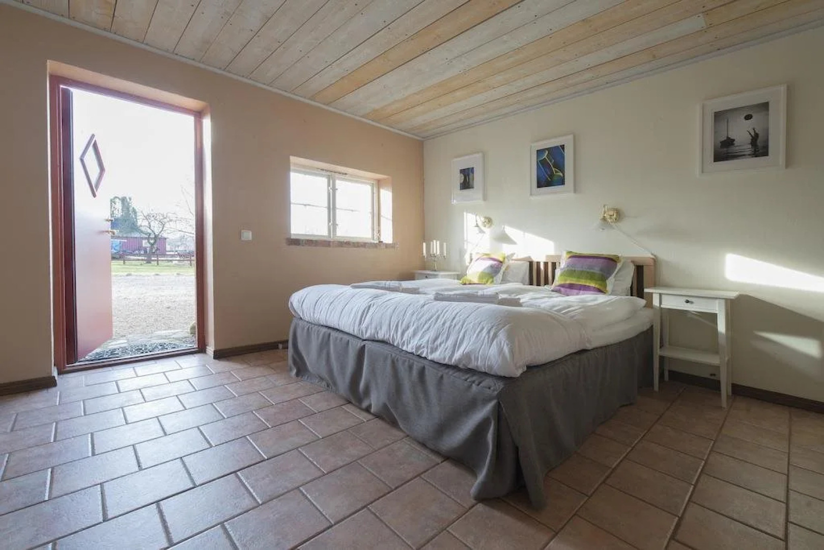 Kvinnaböske Krog & Hotel