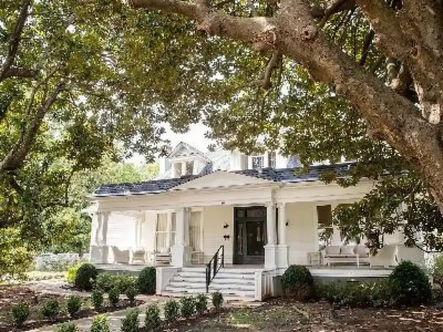 The Stratton House Bed & Breakfast