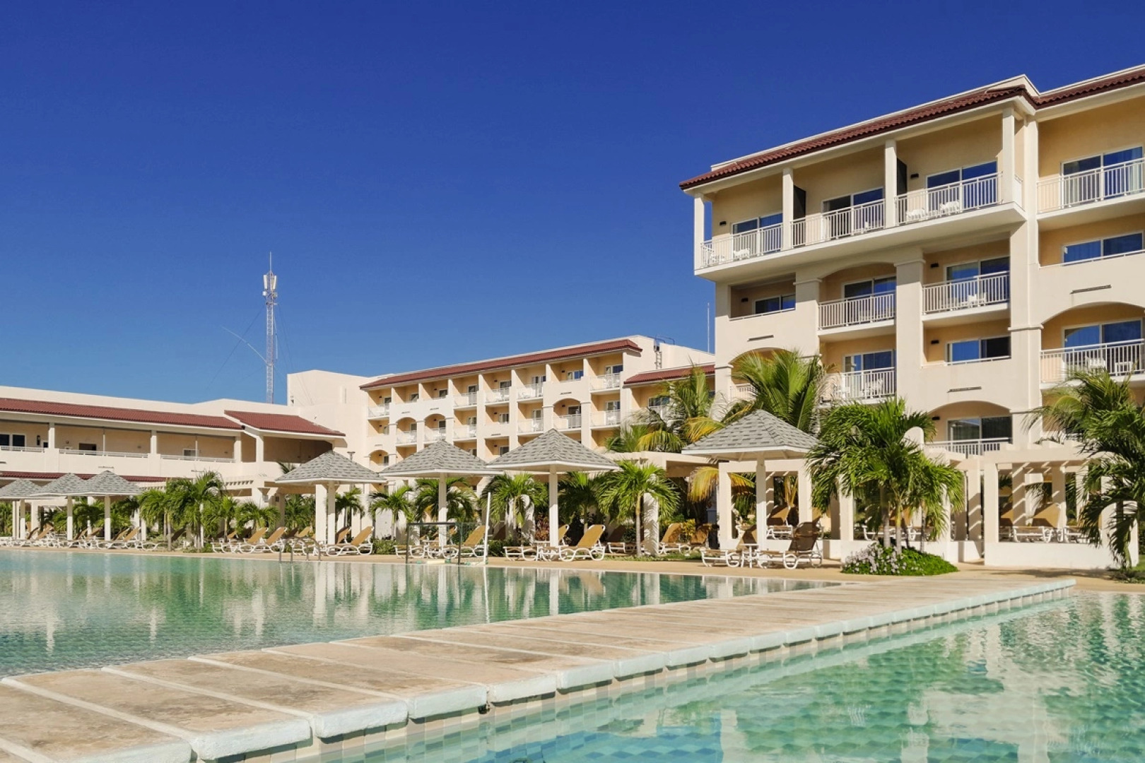 Grand Memories Holguin