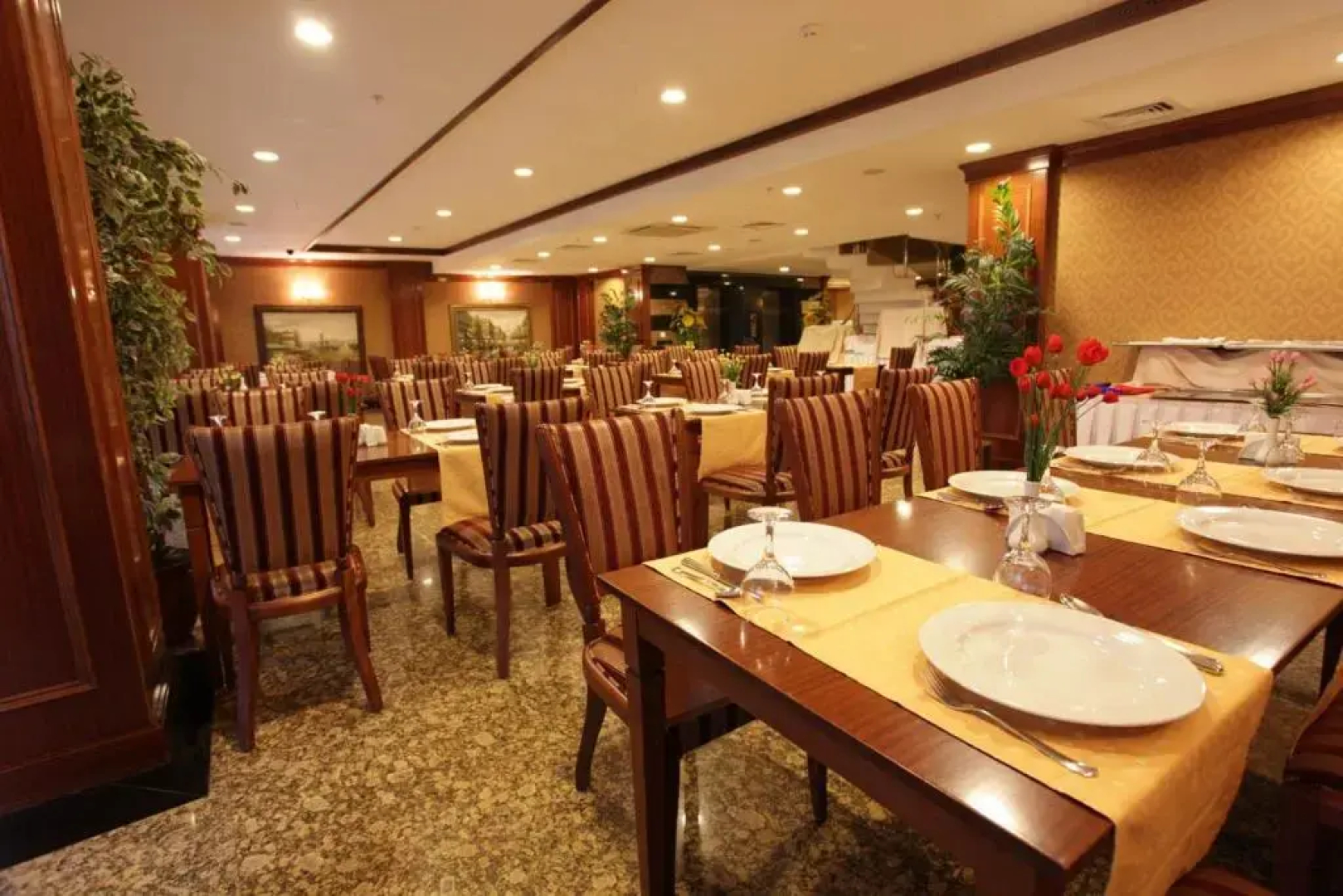 Nova Plaza Orion Hotel