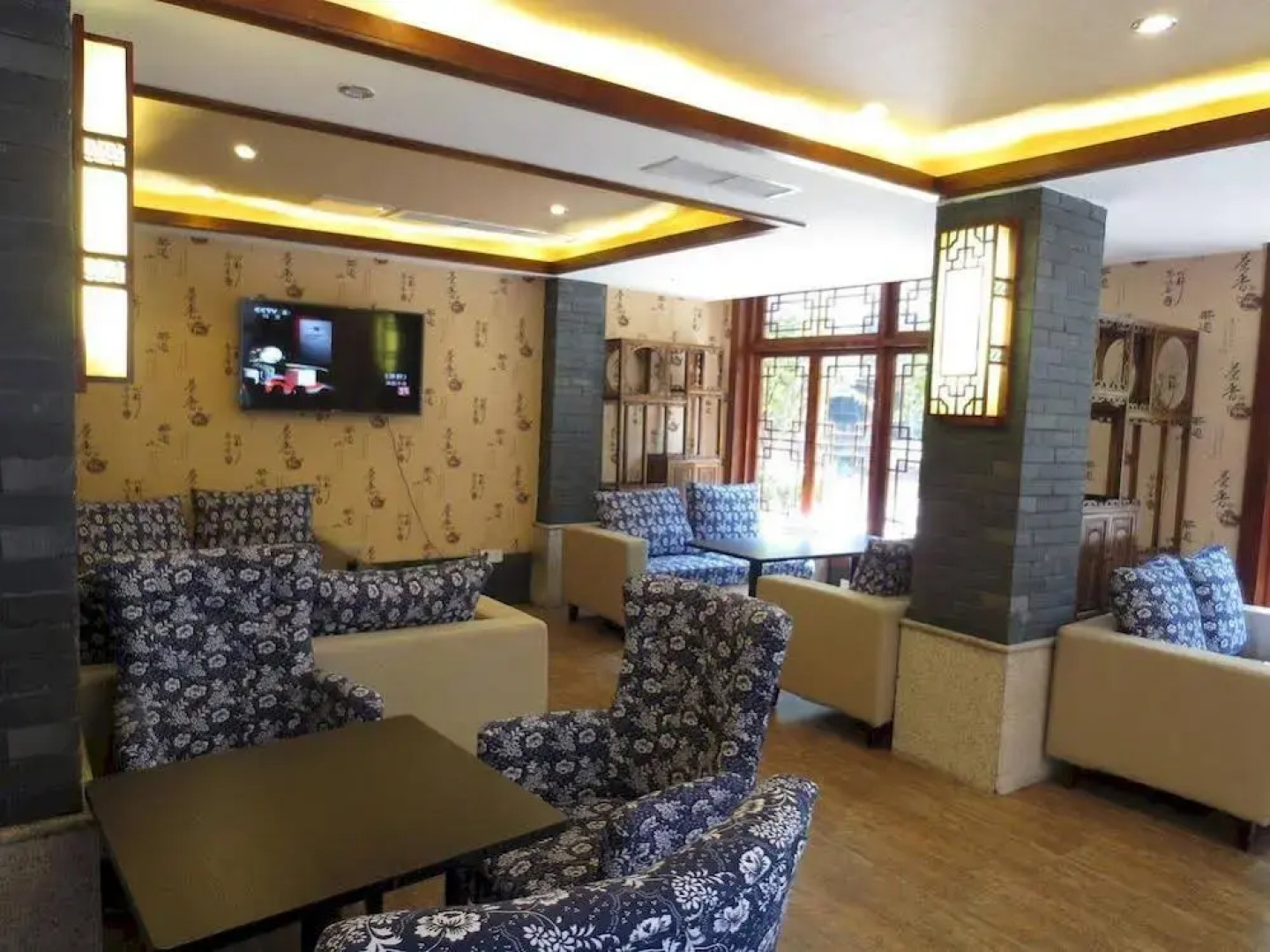 Mount Emei Longxinfang Garden Inn