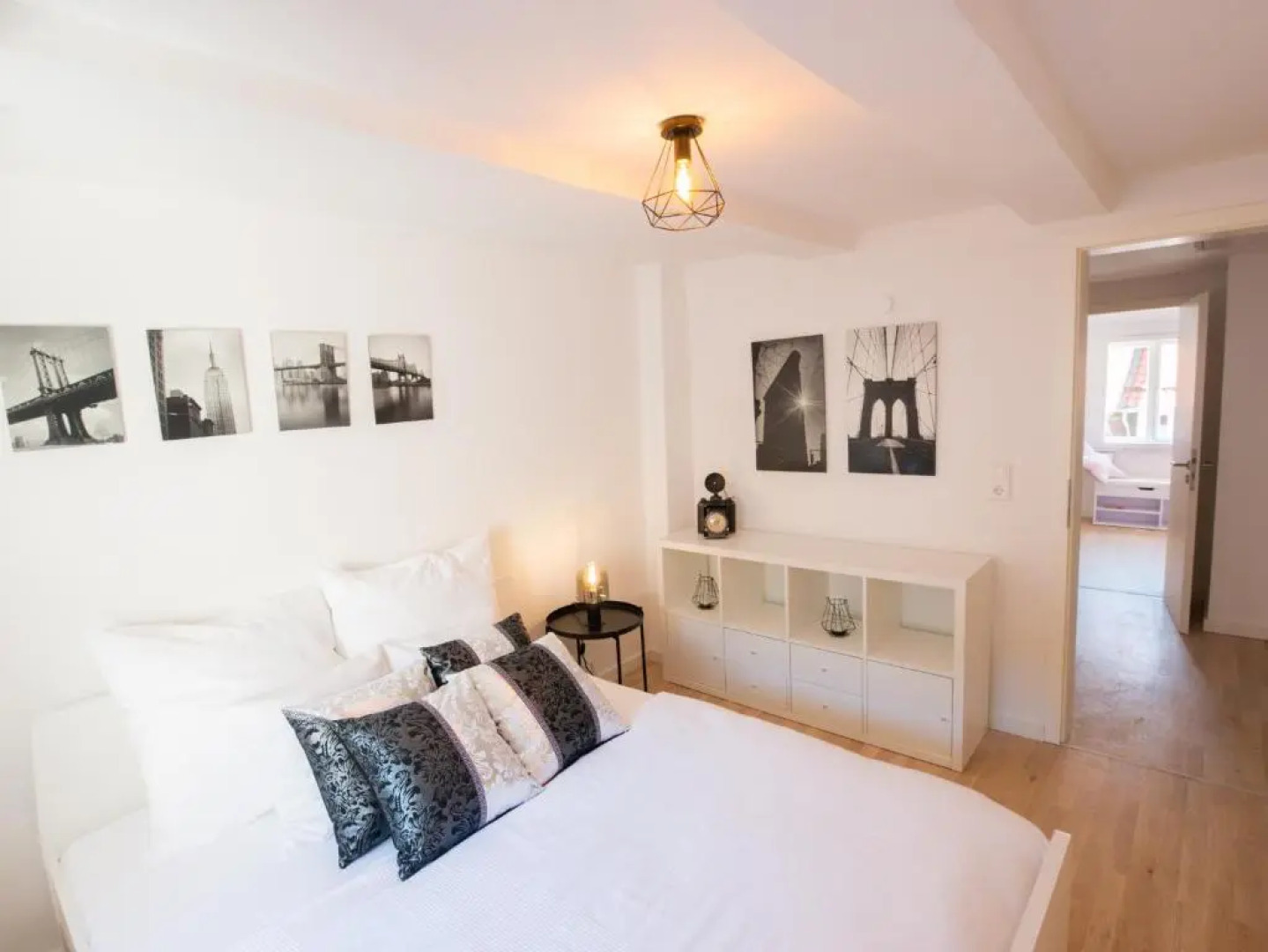 EUPHORAS - Haus mit 4 Schlafzimmern und Hinterhof