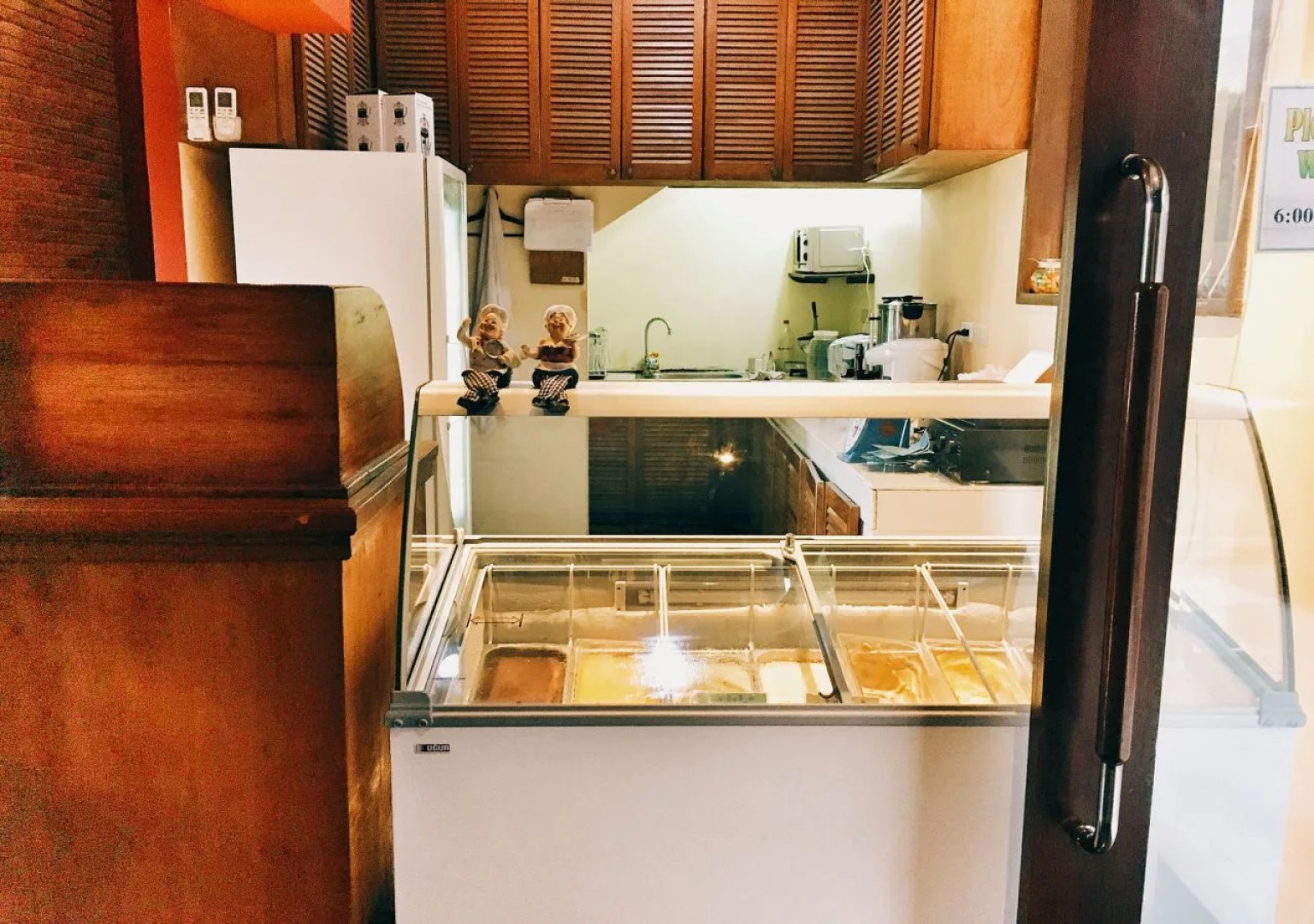 Mango Valley Hotel 1